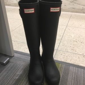 Hunter original tall boots – only worn twice!